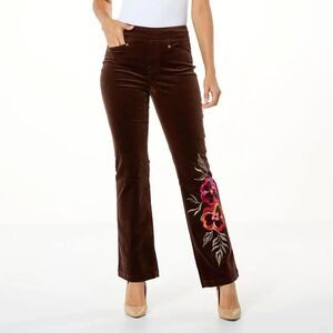 DG2 by Diane Gilman Stretch Velvet Pull-On Embroidered Bootcut Pant size 6P NWT